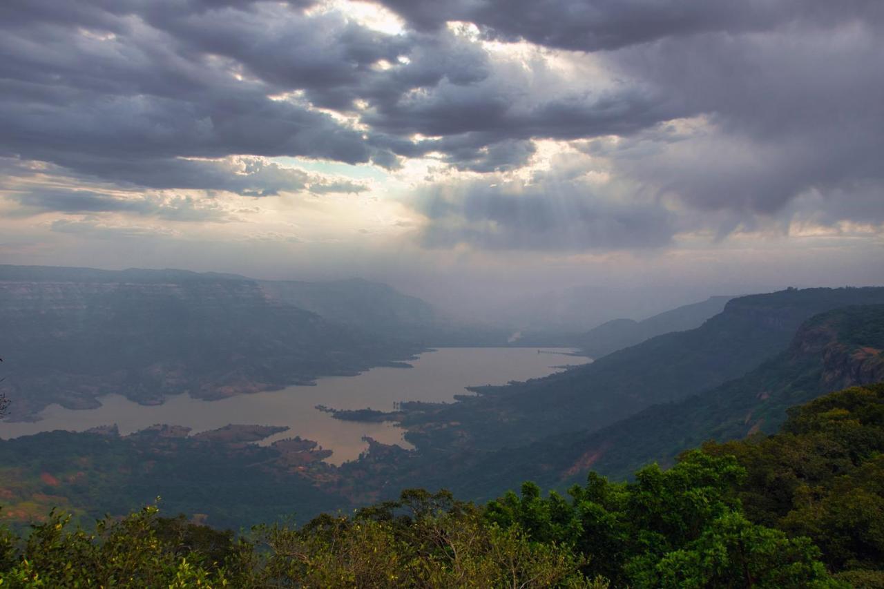 Highgarden Villa Mahabaleshwar Exterior photo