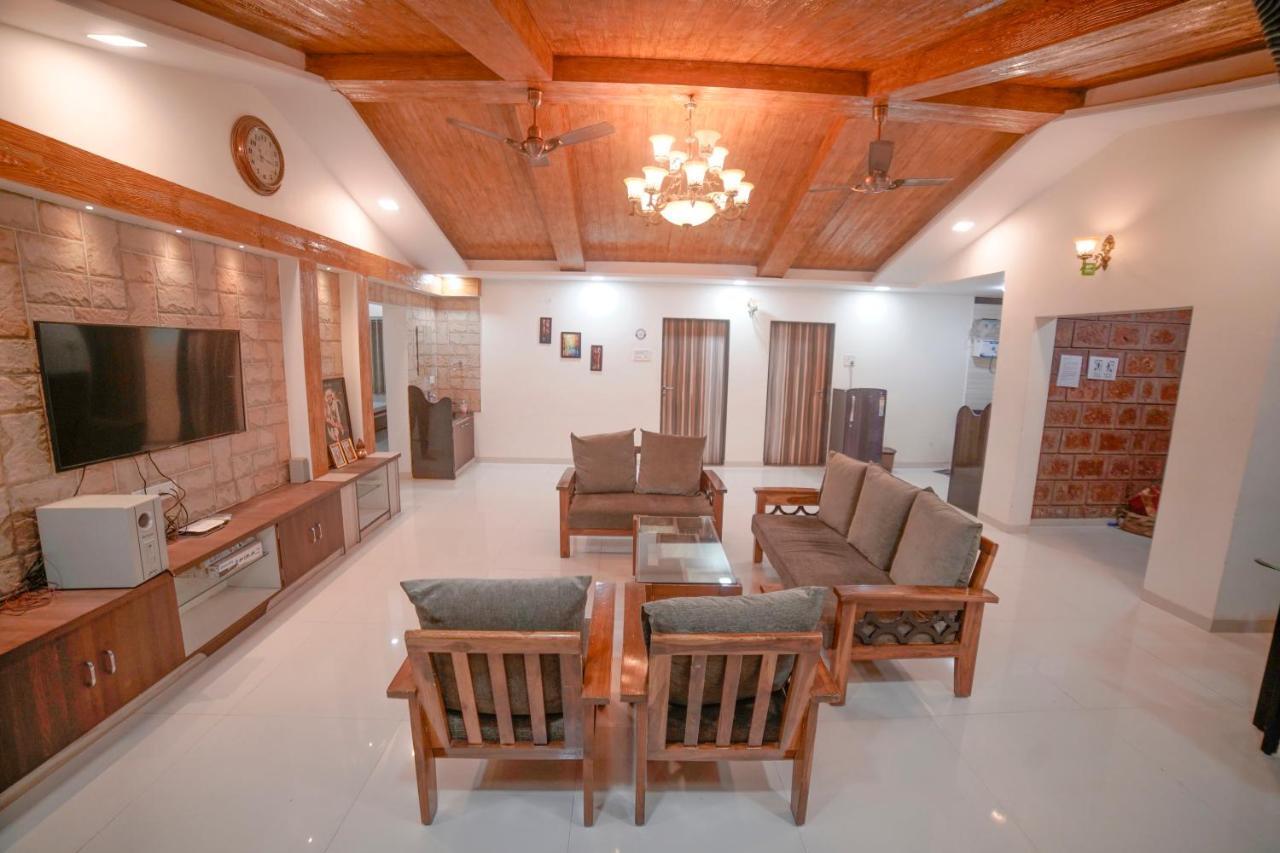 Highgarden Villa Mahabaleshwar Exterior photo